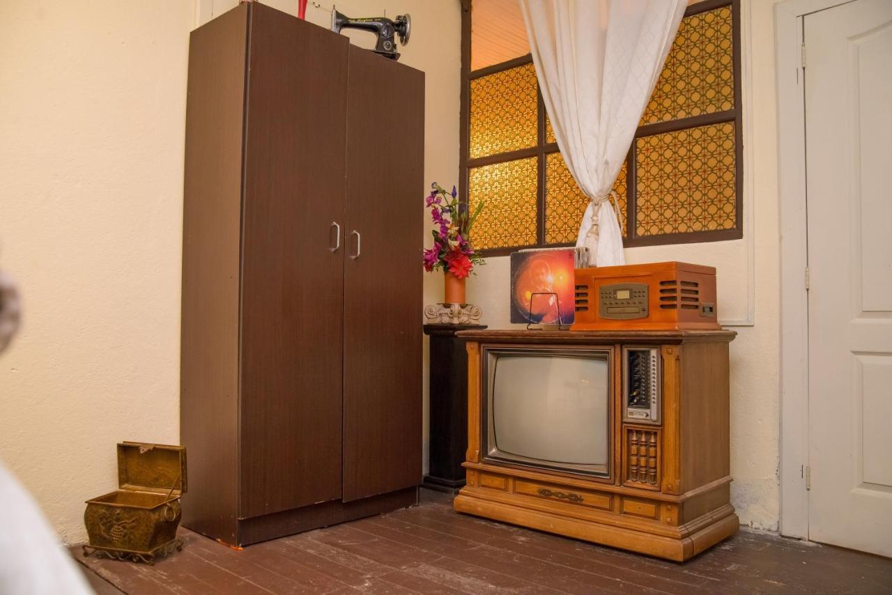 Hotel Vintage "Casa Las Flores" Кесальтенанго Экстерьер фото